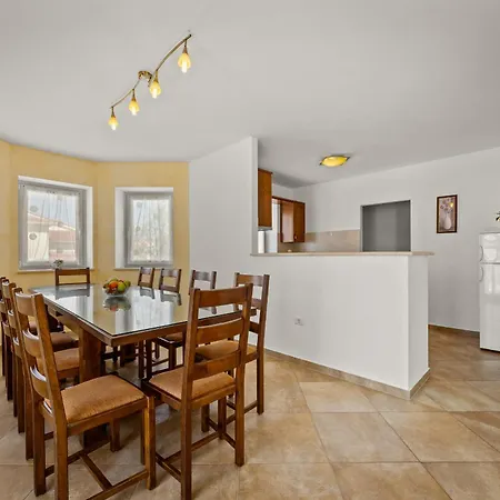 Oliva Near Pula For 9 Persons With Private Pool, Sea View & Beautiful Outside Area - 3 Km From Gajana
