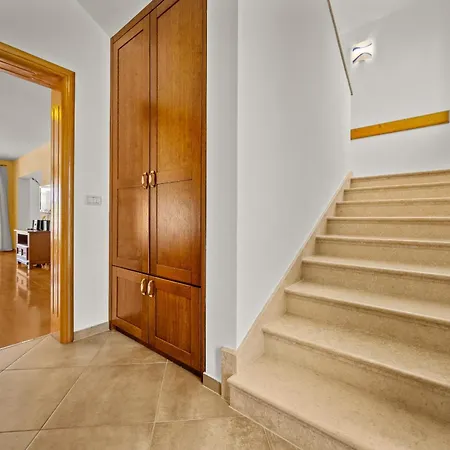 Oliva Near Pula For 9 Persons With Private Pool, Sea View & Beautiful Outside Area - 3 Km From *